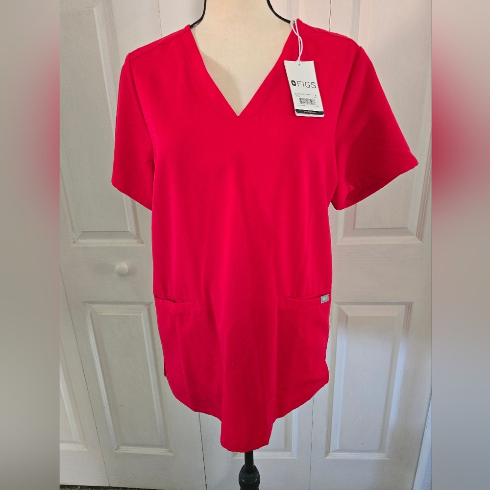 NWT- FIGS POP RED- SCRUB SET